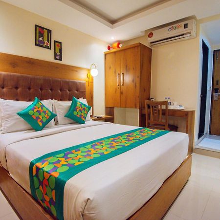 Hotel Treebo Anam International Bombay Esterno foto