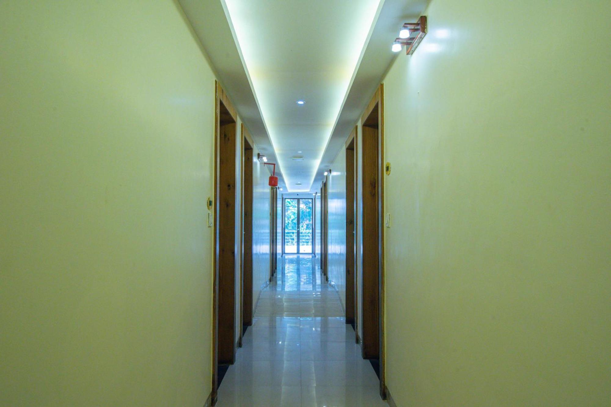 Hotel Treebo Anam International Bombay Esterno foto