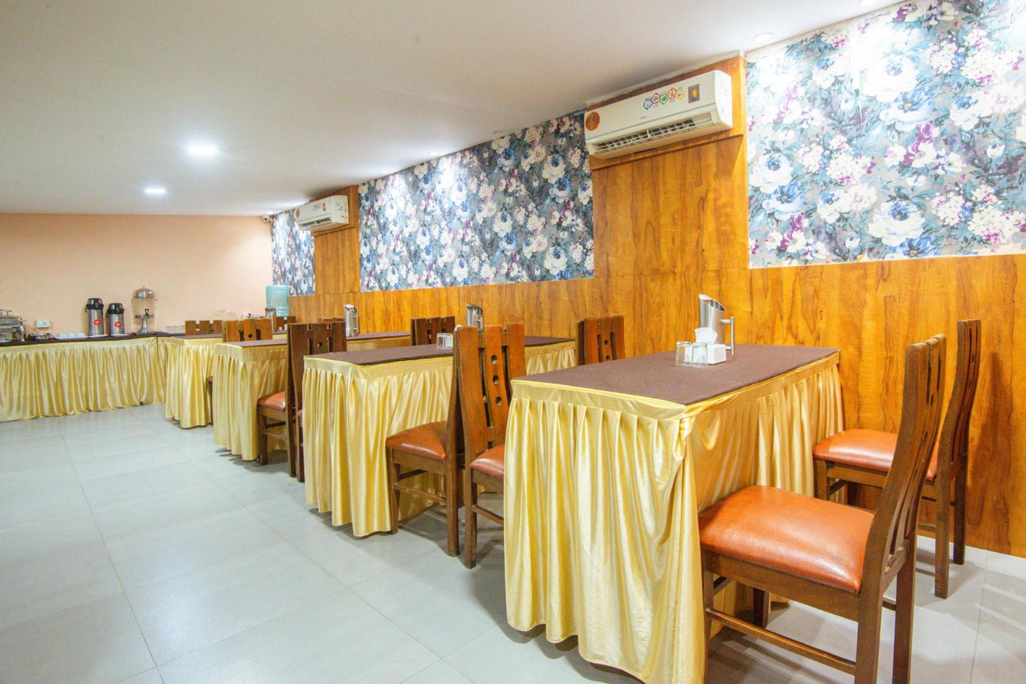 Hotel Treebo Anam International Bombay Esterno foto