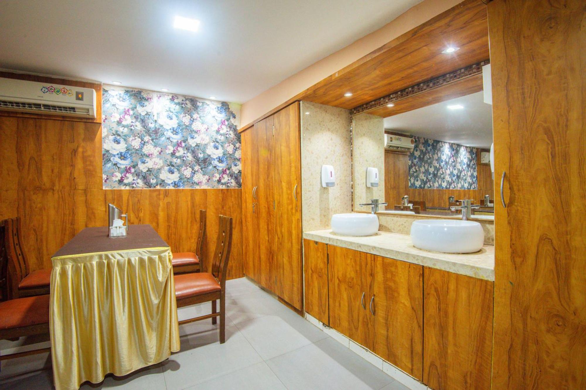 Hotel Treebo Anam International Bombay Esterno foto